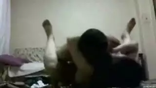 شاب جزائري يقدم جنس شرجي عميق لمؤخرة منحنية