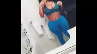 ثديي ومؤخرة وفرج هيفاء وهبي يتم تدميرهم