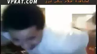 فضيحة تقبها مباشرة وسخفاتو