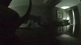 سر الجار: جلسة نيك صعبة في سريري الزوجي