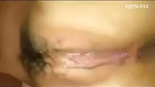 حلم إيلاج مزدوج في غرفة معيشة فاخرة