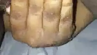 ديك كبير يملأ فرج مراهقة في مشهد أوروبي إباحي