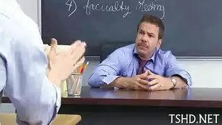 يوم الاجازة طالب علم الأحمق