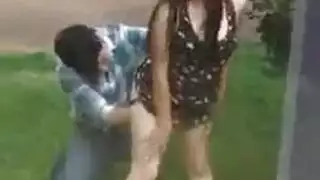 حارسات بالكاد قانونيات يتم تلبيدهن بقوة