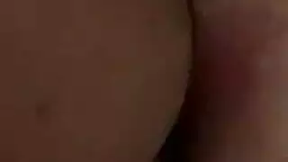 الإلهة السوداء المنحنية إيفا كاي تتوسل للحصول على قضيب أسود كبير في هذا الفلم الإباحي العنيف