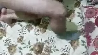 تقاسم زوجتي: فانتازيا الديوث العربي في استخدام أصدقائه لها